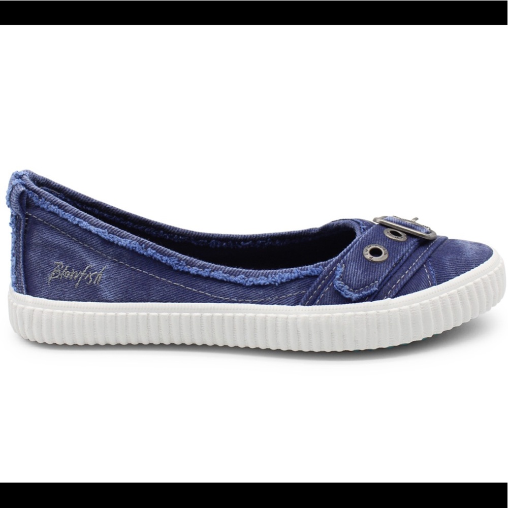 ✨Flat Sneakers✨